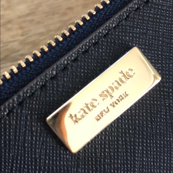 NWOT kate  spade wristlet - Picture 12 of 12